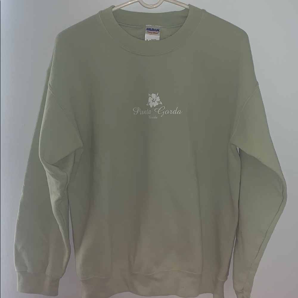Crew neck sweater